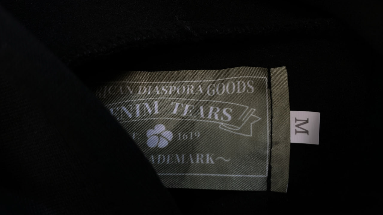 Grey Hoodie with White Floral Pattern - Cozy and Stylish  -5