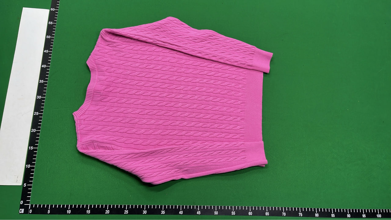 Ralph Lauren Men's Cable Knit Sweater - Soft & Warm  -4