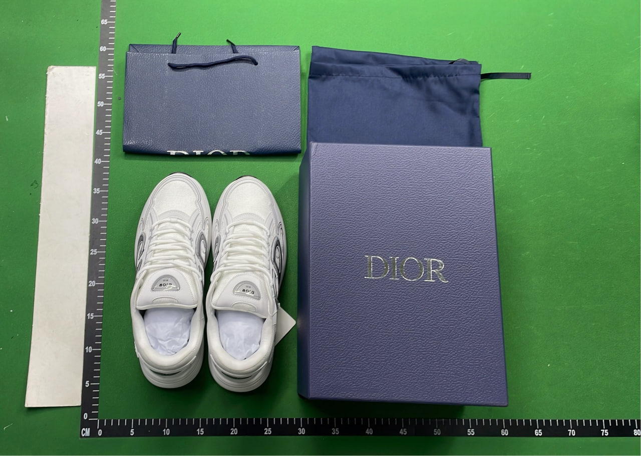 New Balance 990v5 Pink Running