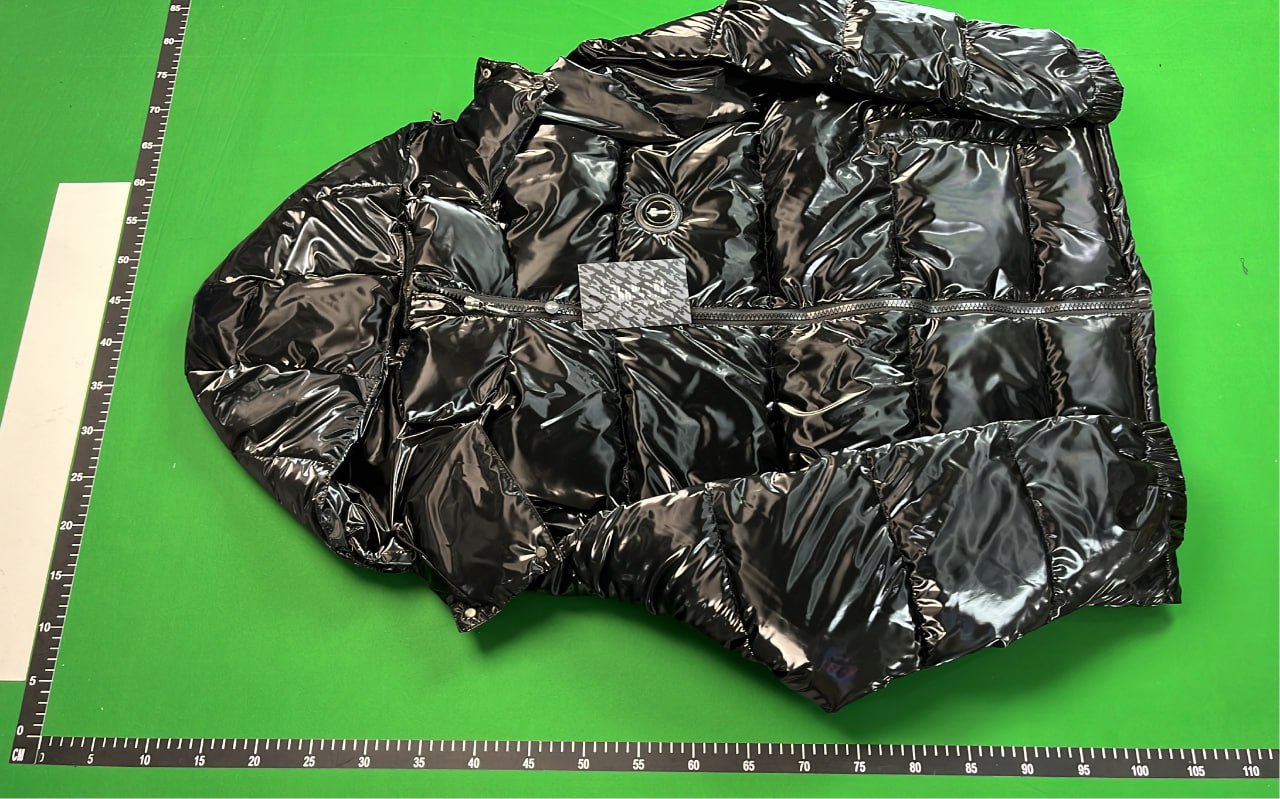 TRAPSTAR Black Puffer Jacket with Hood Winter Coat   -2