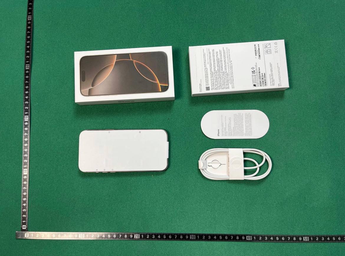 iPhone 15 16 Pro Max  -2