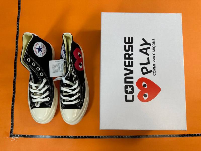 CDG PLAY x Converse 