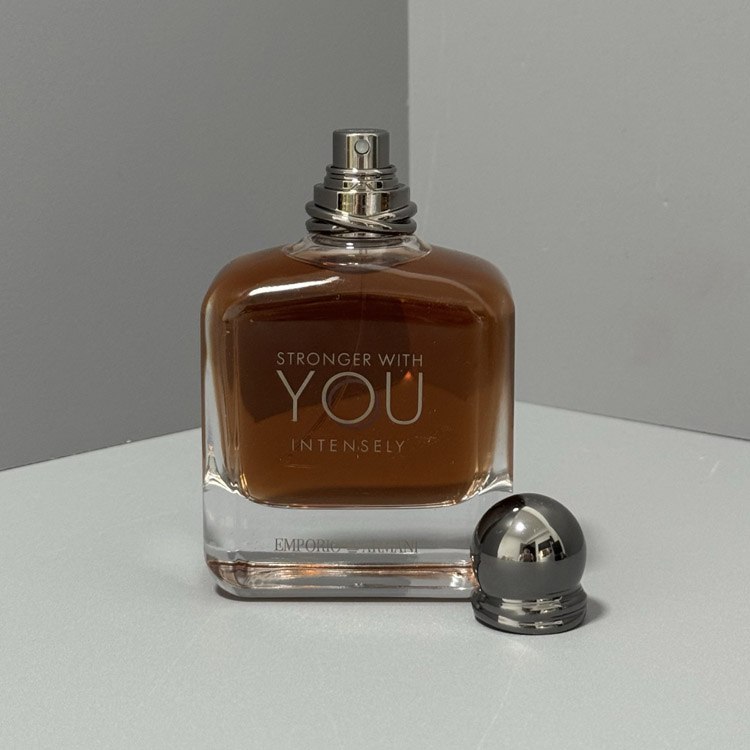 Armani You Make Me Strong perfume  -5
