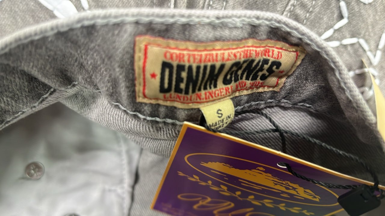  Vintage Gray Denim Jeans with Star and Moon Embroidery  #Vintage #Pants   -5