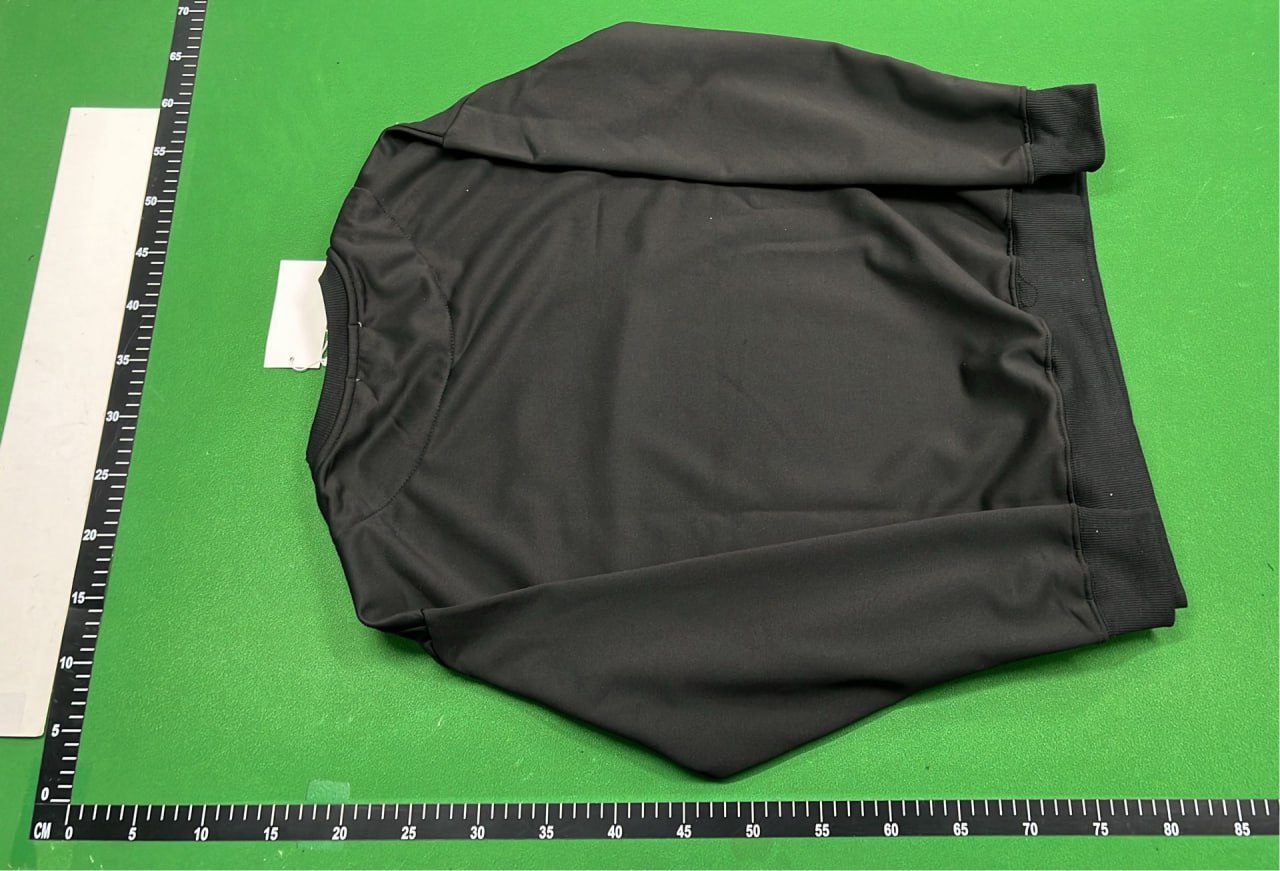   (https://weidian.com/item.html?itemID=7646681818) Lacoste Men's Classic Crocodile Logo Hoodies and Sweatshirts  #Lacoste #Hoodies   -2