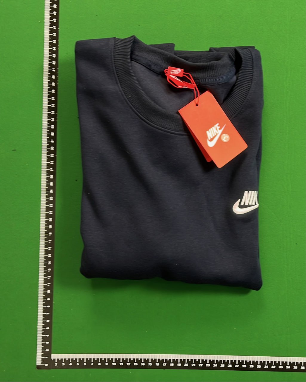  Nike Classic Crewneck Sweatshirts - Various Colors  #Nike #Sweaters   -4