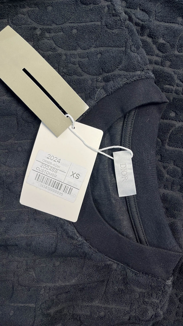   Men's Black Patterned T-Shirt with Tags #Men's #Tshirt   -3